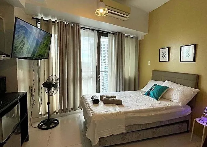 호텔 Modern Studio+pool-gym/wifi/netflix 마닐라