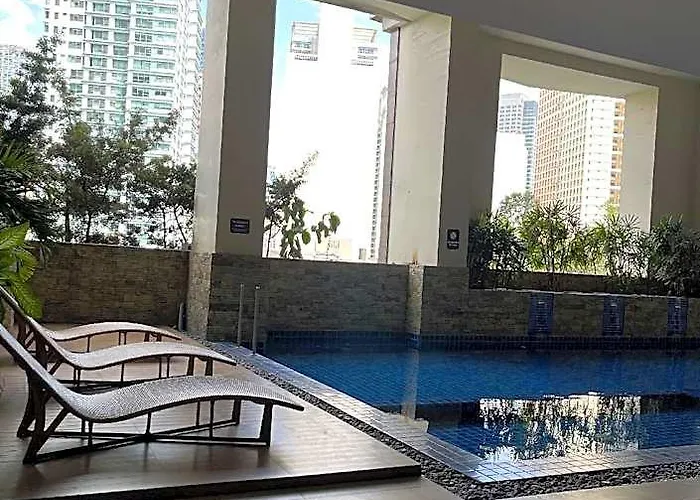 호텔 Modern Studio+pool-gym/wifi/netflix 마닐라