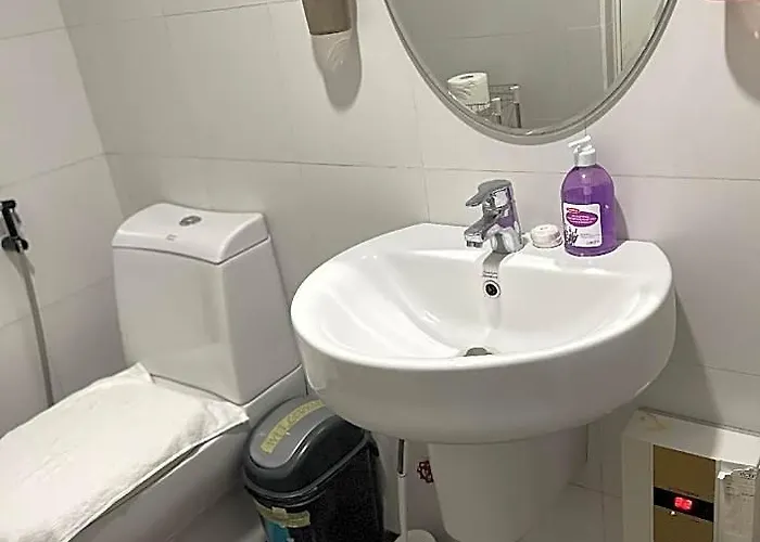 Modern Studio+pool-gym/wifi/netflix 3* 마닐라