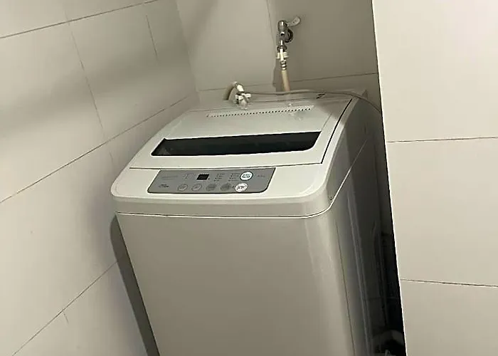 Modern Studio+pool-gym/wifi/netflix 호텔 3*